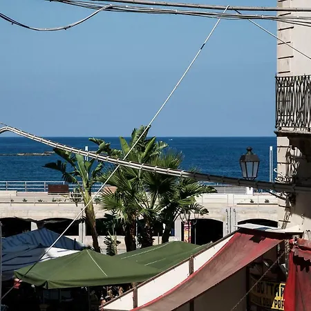Casa Sabir 아파트