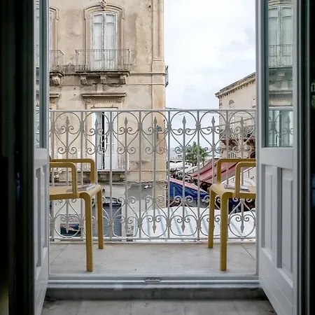 Casa Sabir * Syracuse